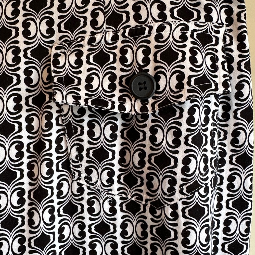 Talbots Black and White Stretch Cotton Size 10 straight leg pants 30” inseam